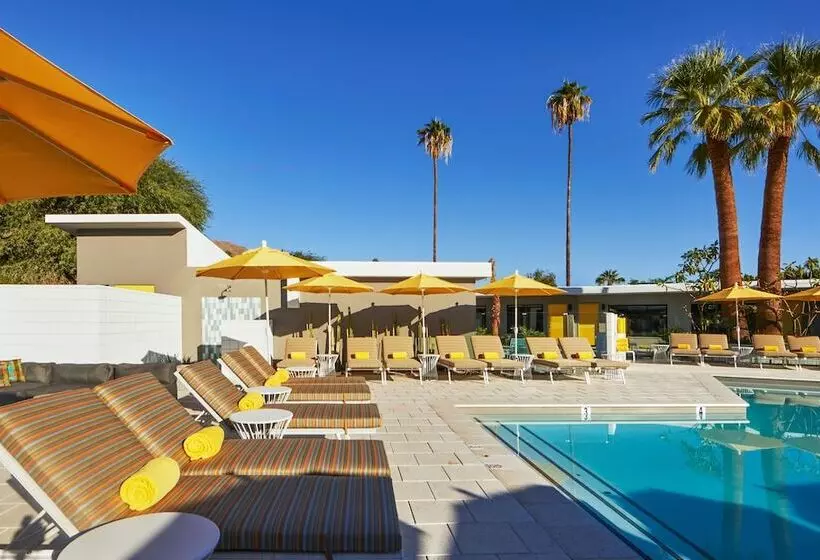 Twin Palms Resort   A Gay Men S Resort