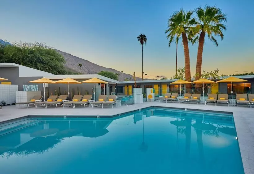 Twin Palms Resort   A Gay Men S Resort