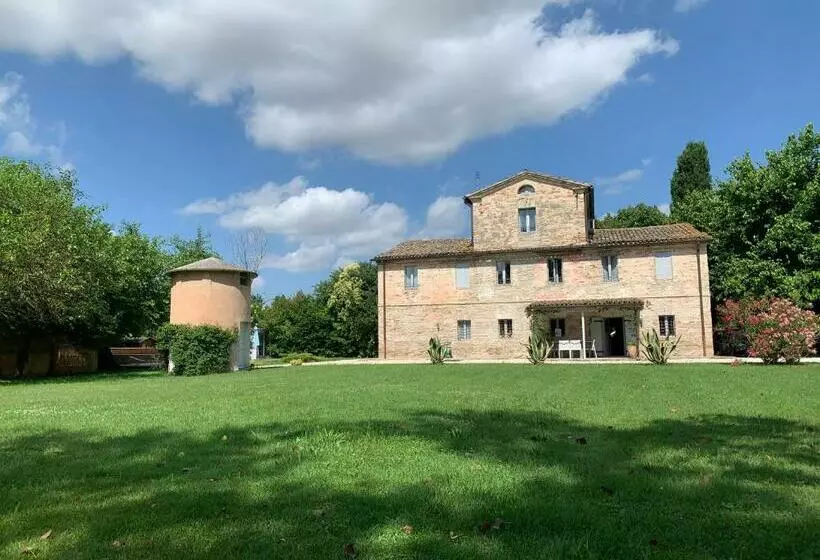 Aamiaismajoitus (B&B) Somente Locanda Di Pregio