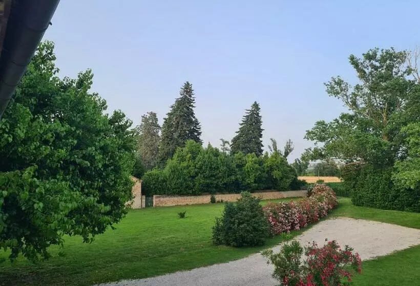 Aamiaismajoitus (B&B) Somente Locanda Di Pregio