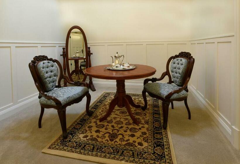 Glenmore Bed And Breakfast