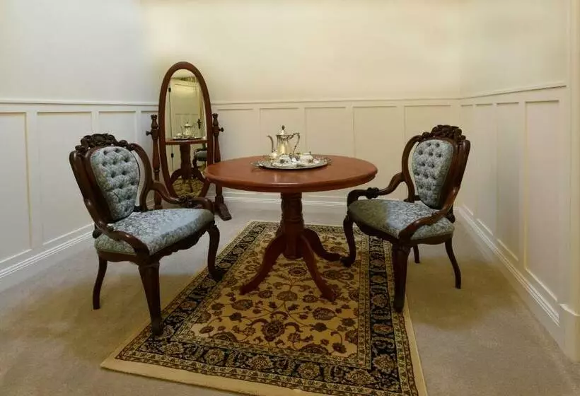 Glenmore Bed And Breakfast