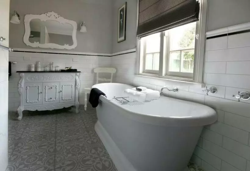 Glenmore Bed And Breakfast
