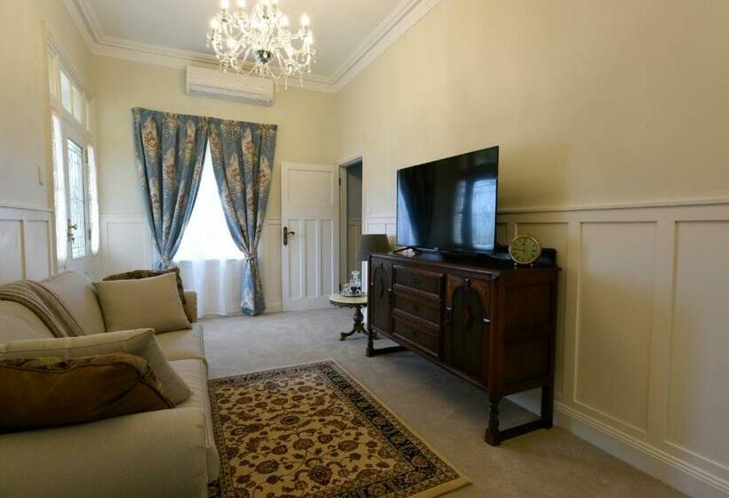 Glenmore Bed And Breakfast