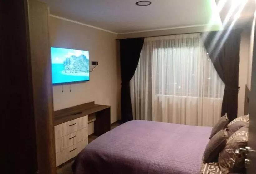 Hotelli кръчмъ при байката Alpin