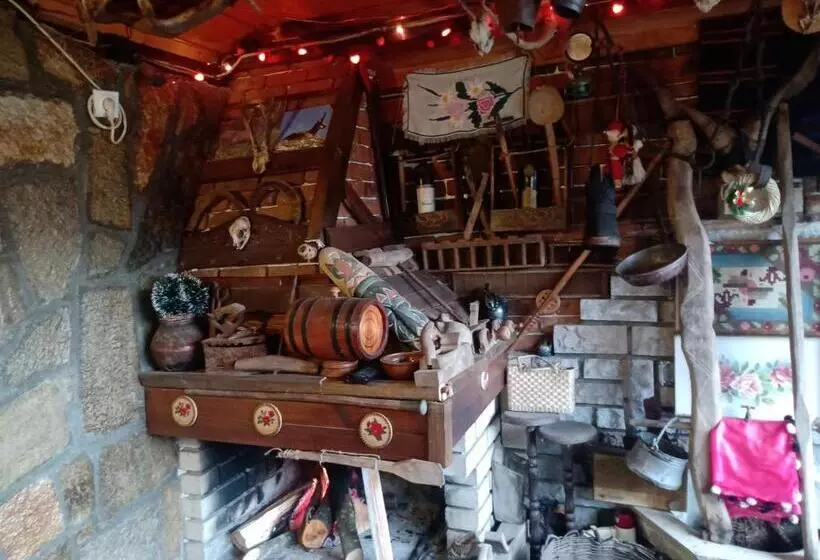 Hotelli кръчмъ при байката Alpin