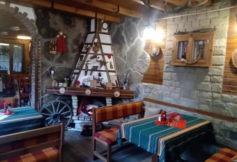 Hotelli кръчмъ при байката Alpin