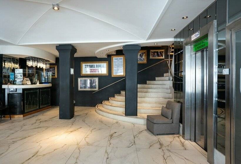 בית מלון כפרי American Suites