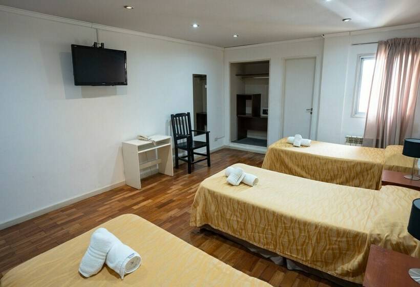 בית מלון כפרי American Suites