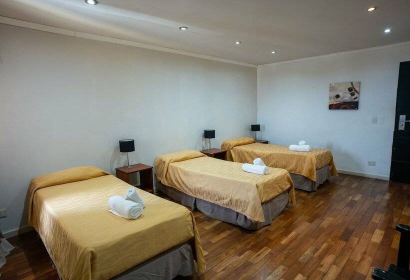 בית מלון כפרי American Suites