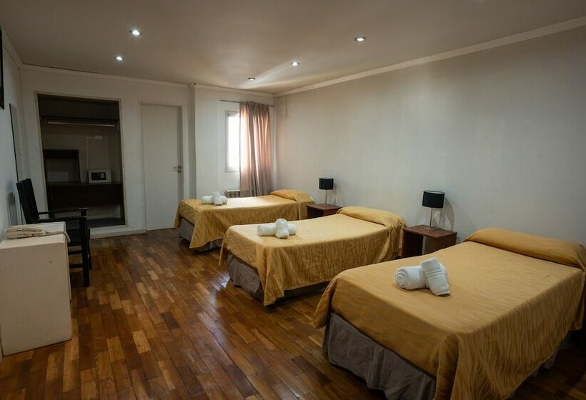 בית מלון כפרי American Suites