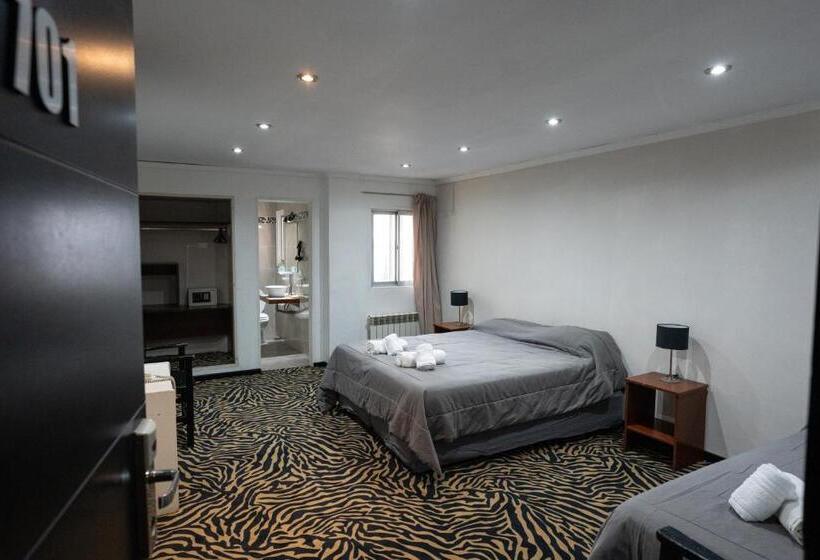 בית מלון כפרי American Suites