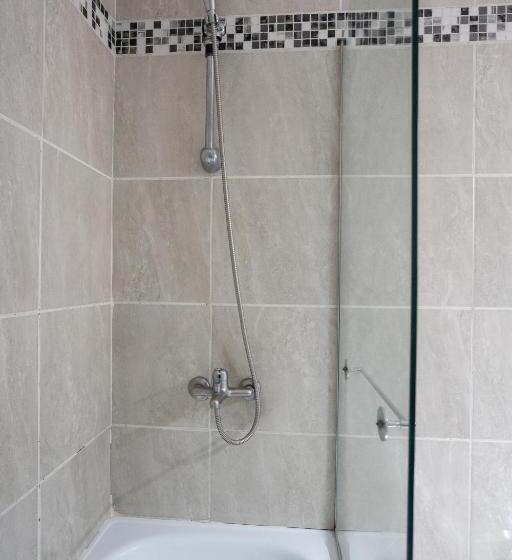 בית מלון כפרי American Suites