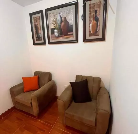 ホテル Casa Hospedaje Ingeniería   Lima
