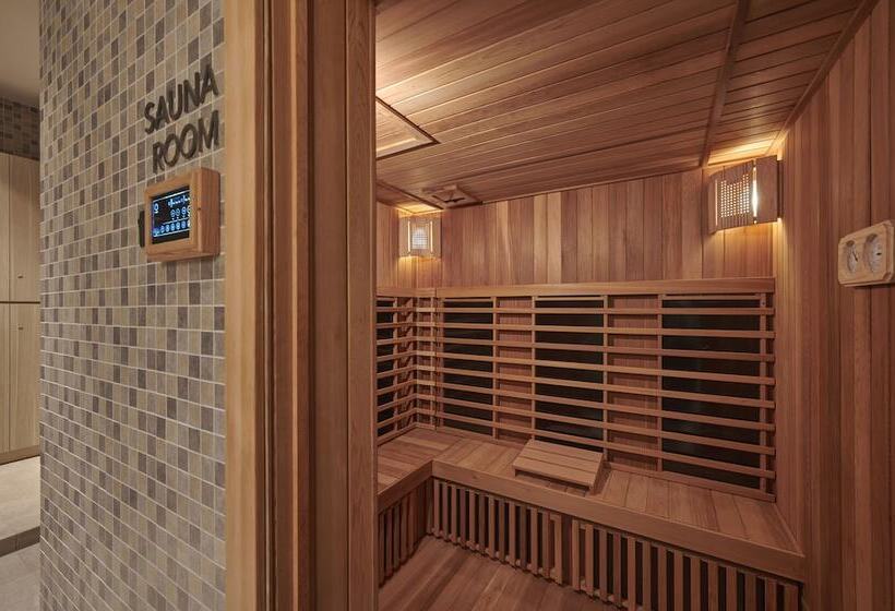 בית מלון כפרי Courtyard By Marriott Setia Alam