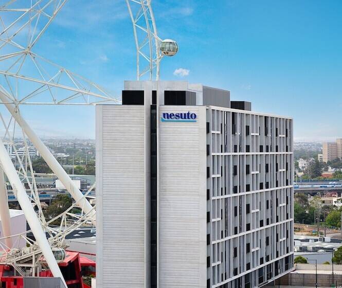 فندق Nesuto Docklands