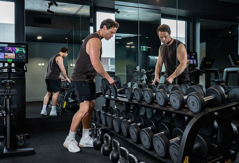 فندق Nesuto Docklands