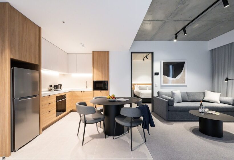 فندق Nesuto Docklands