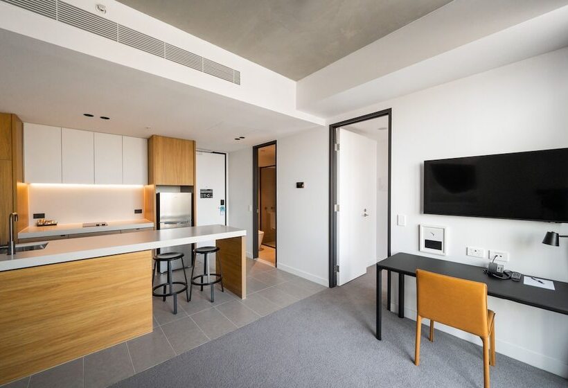 فندق Nesuto Docklands