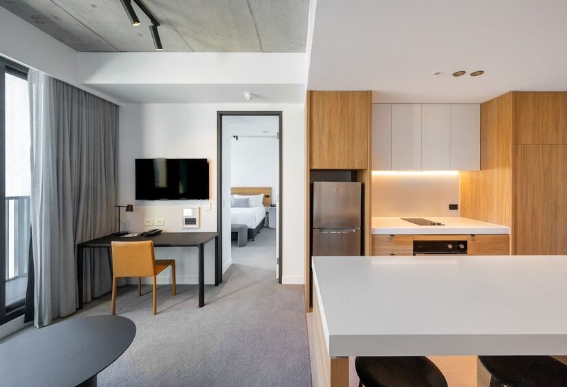 فندق Nesuto Docklands