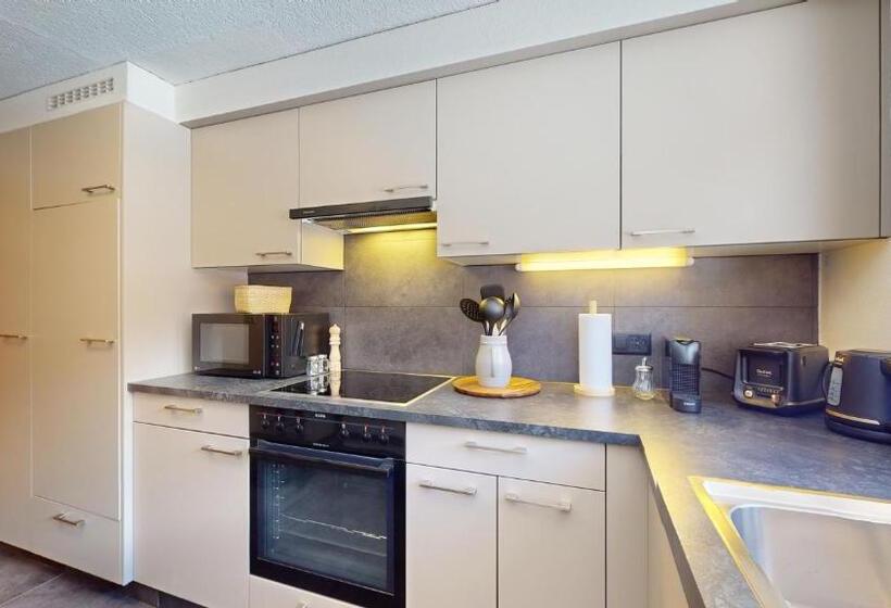 בית מלון כפרי No 8 Bed & Bar