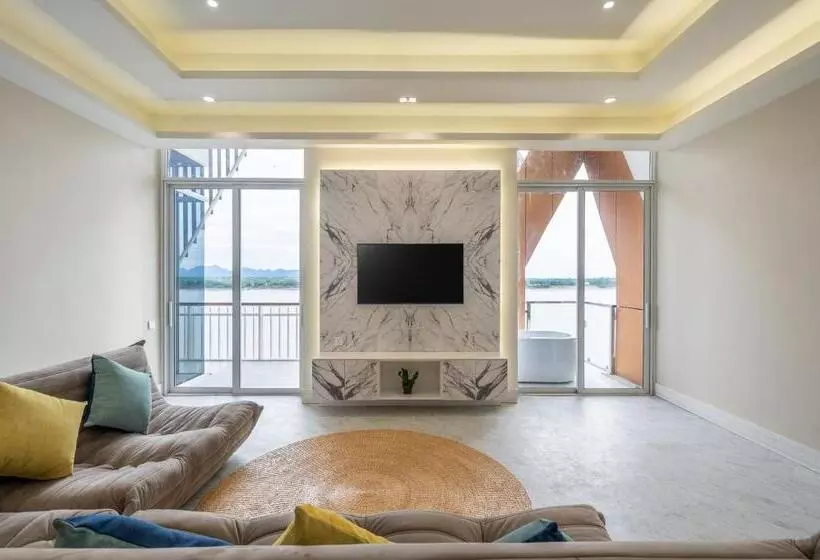 ホテル Vela Dhi Nakhon Phanom