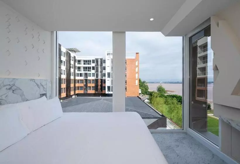 ホテル Vela Dhi Nakhon Phanom