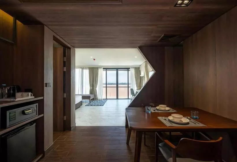 ホテル Vela Dhi Nakhon Phanom