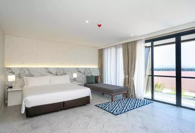 ホテル Vela Dhi Nakhon Phanom