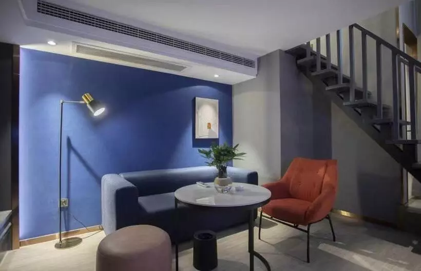 Lanou Hotel Jingzhou East Gate Of Ancient City Wanda Plaza