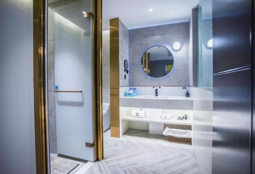 Lanou Hotel Jingzhou East Gate Of Ancient City Wanda Plaza