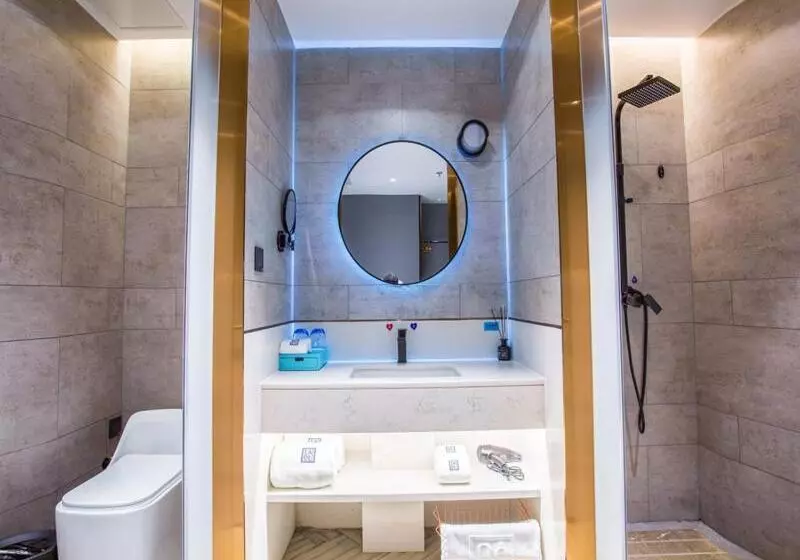 Lanou Hotel Jingzhou East Gate Of Ancient City Wanda Plaza