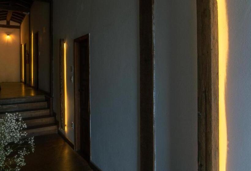 پانسیون Pousada Monttana   By Up