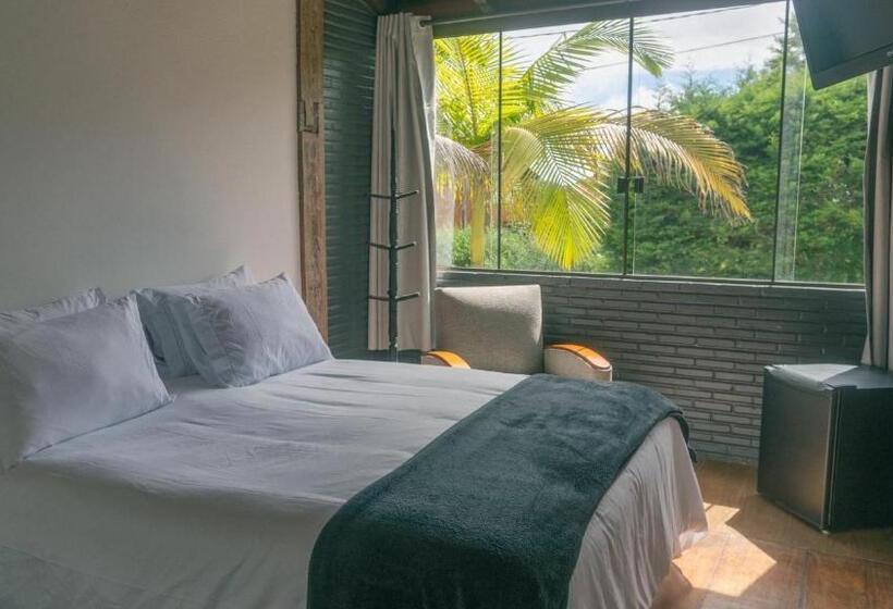 پانسیون Pousada Monttana   By Up