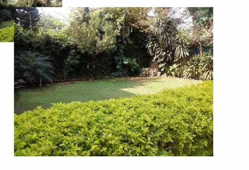 پانسیون Fantasy Lodges Guest House Islamabad