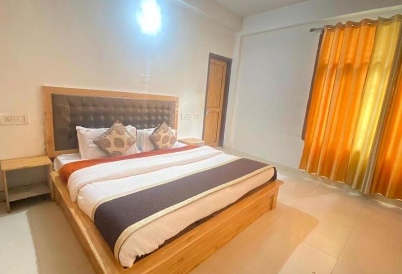 Pensjonat Vansh Guest House Old Kasol