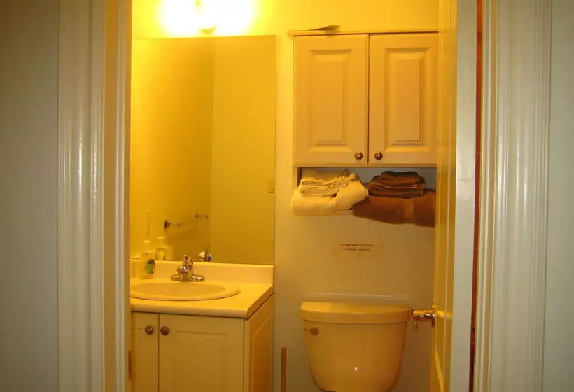 Clinton And Bloor B&b By Elevate Rooms