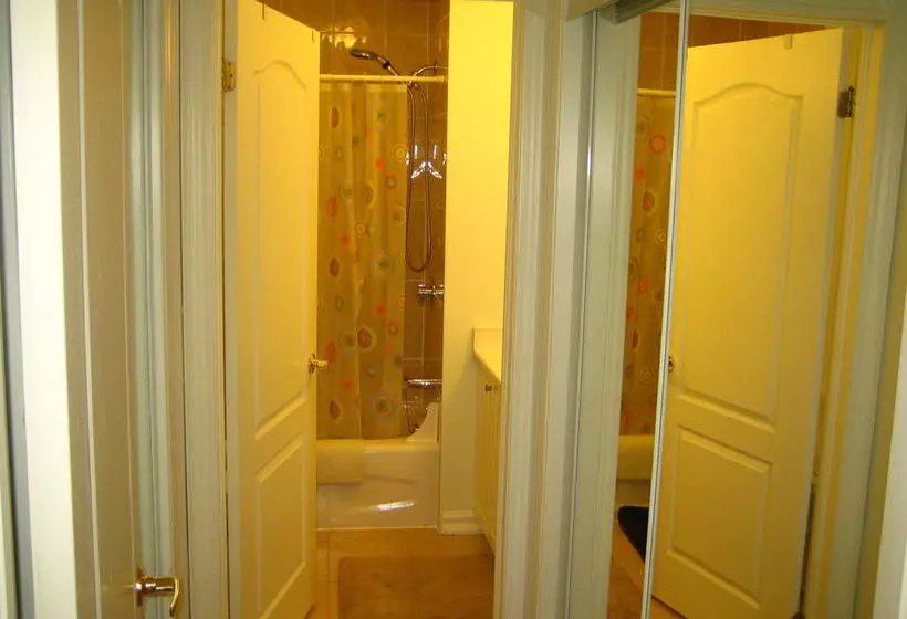 Clinton And Bloor B&b By Elevate Rooms