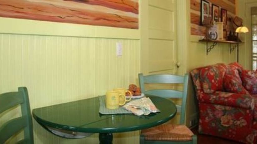 مبيت وإفطار Chelsea Garden Inn