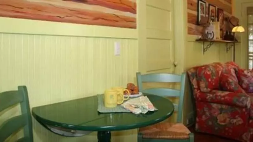 住宿加早餐  Chelsea Garden Inn