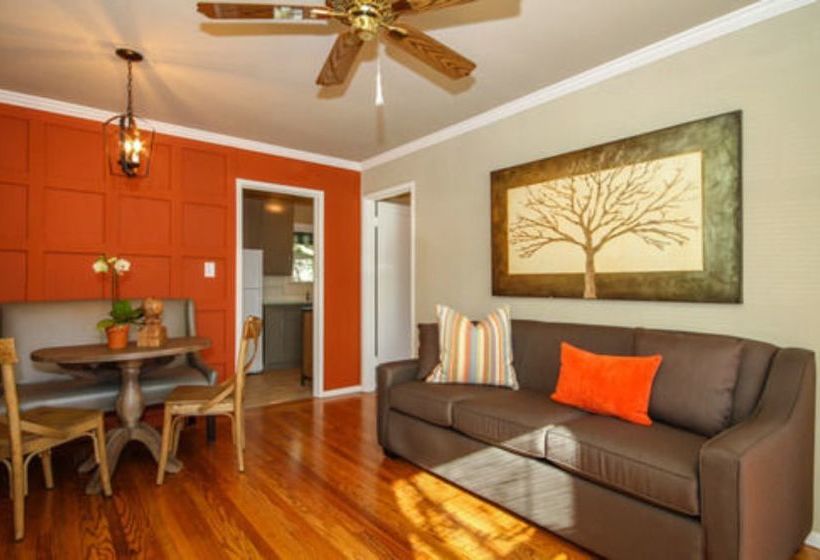 مبيت وإفطار Chelsea Garden Inn