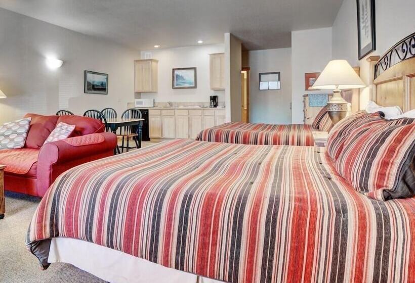 住宿加早餐  Eagle Fire Lodge & Cabins