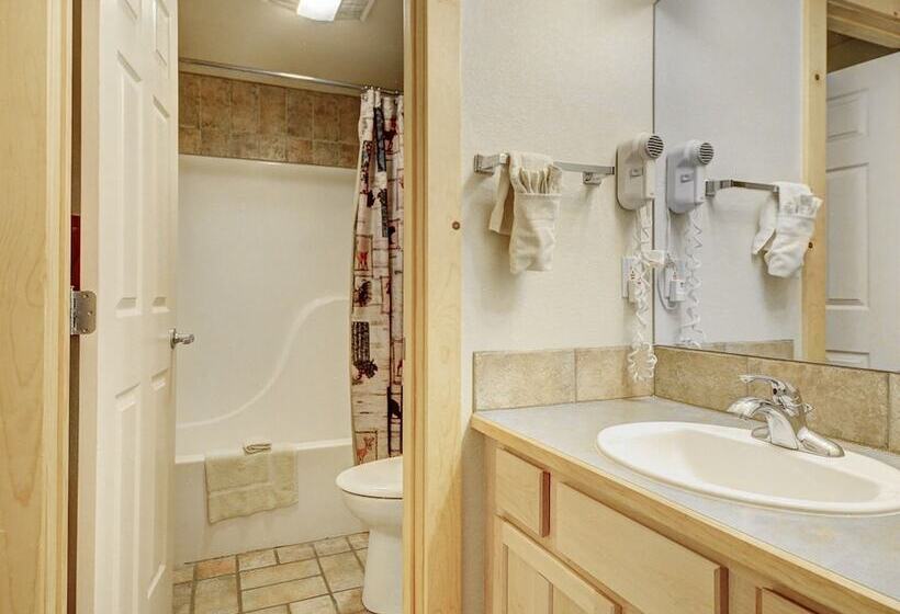 住宿加早餐  Eagle Fire Lodge & Cabins