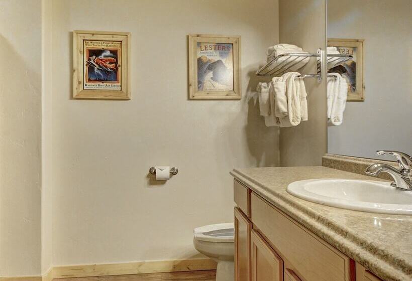 住宿加早餐  Eagle Fire Lodge & Cabins