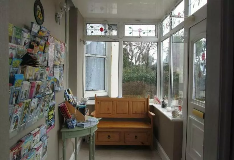 Bed and Breakfast Earlston House