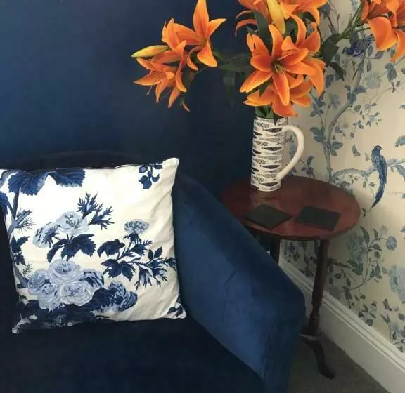 Bed and Breakfast Earlston House