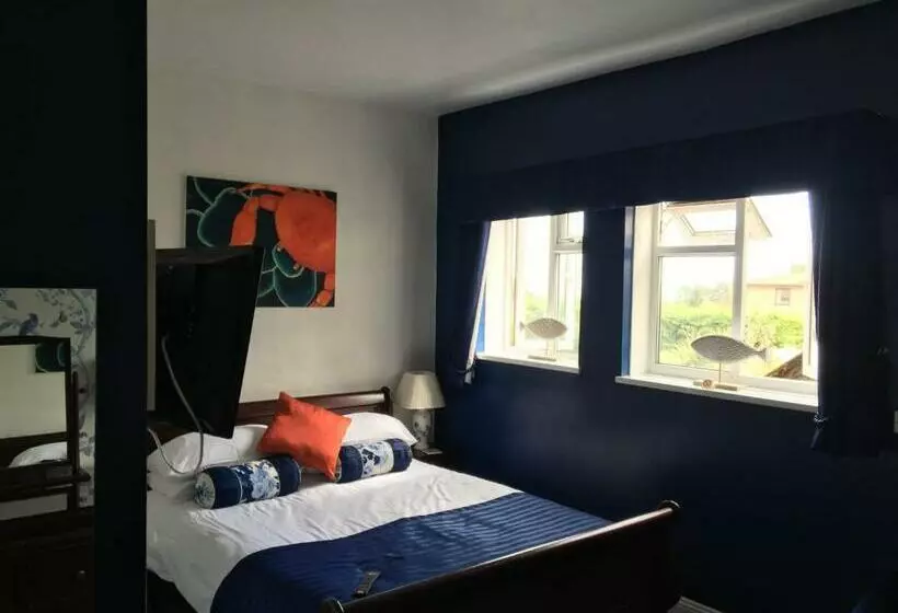 Bed and Breakfast Earlston House