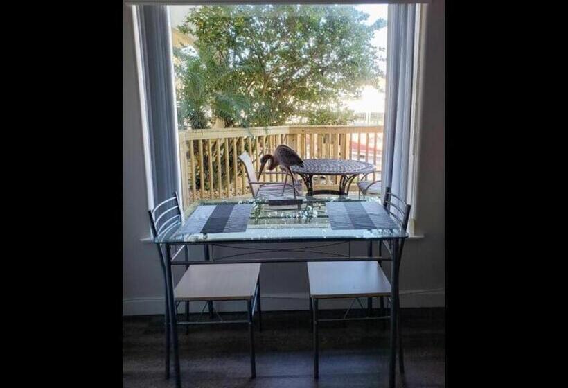 Nocleg ze śniadaniem Inn At Camachee Harbor