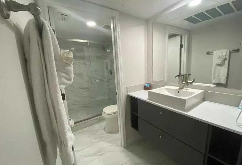 Aamiaismajoitus (B&B) Inn At Camachee Harbor