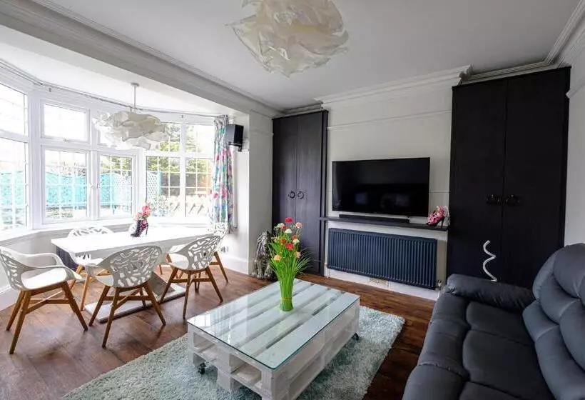 Bed and Breakfast Robertsbrook Guest House